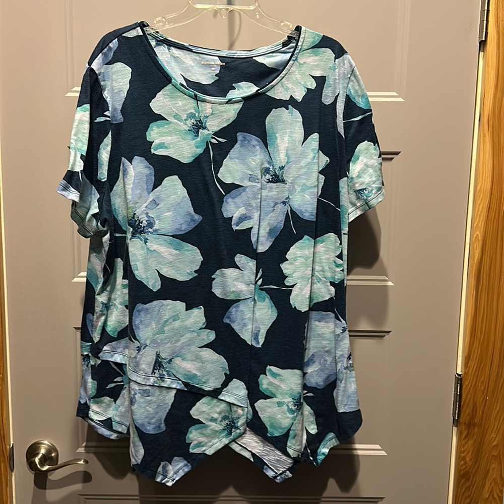 Allison Daley top